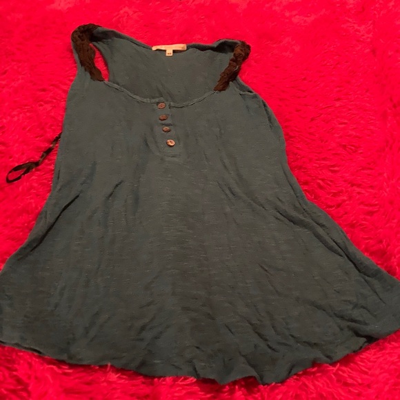 Charlotte Russe Tops - Charlotte Russe Tank Top